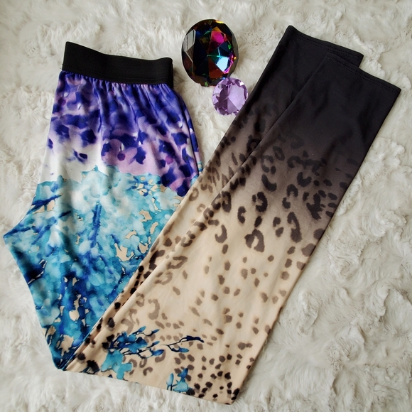 Petticoat Alley Pants - •Petticoat Alley•Watercolor floral/animal•sz.Sm